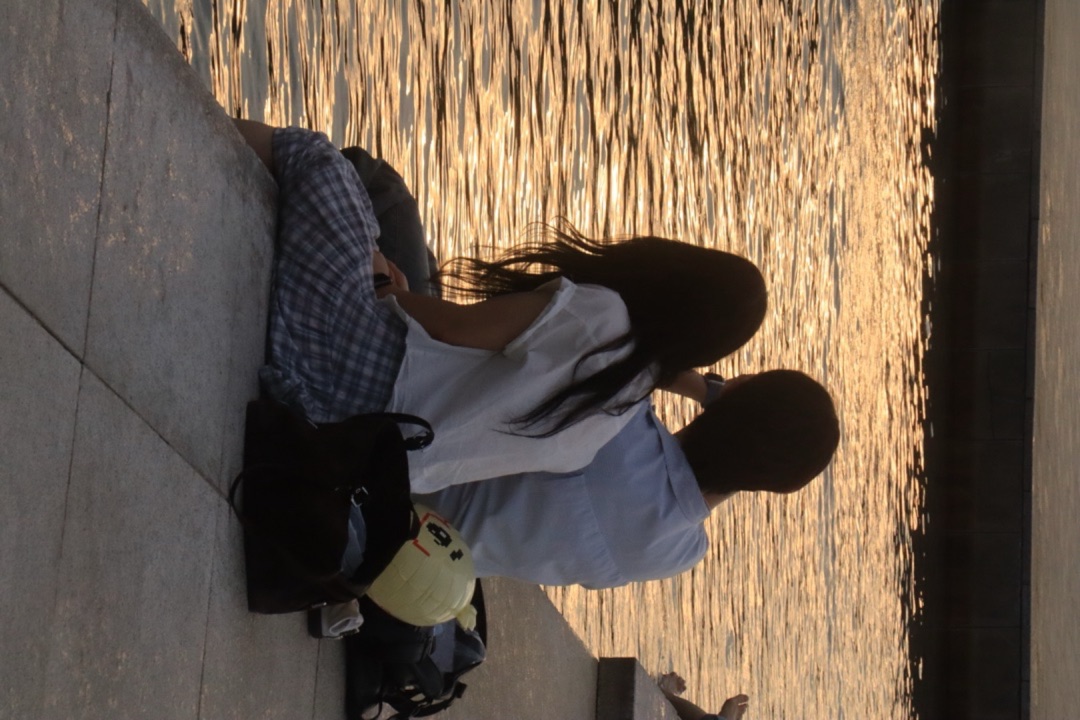 Yeouinaru beside the Han River